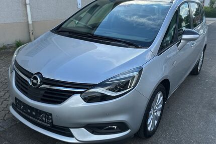 Opel Zafira 121.000 km 9.399 &euro; Paderborn 33100