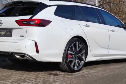 Opel Insignia 59.676 km 30.900 &euro; Zossen 15806