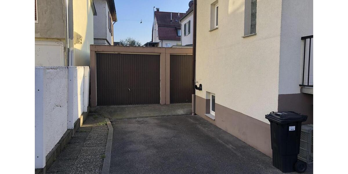 Doppelhaushälfte Fellbach Oeffingen - 6 Zimmer, 160 m&sup2;, 2.500&euro; | Angebot:26129547