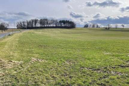 Grundstück zu verkaufen in Bretnig-Hauswalde 99.999,99 € 700 m² zimmer