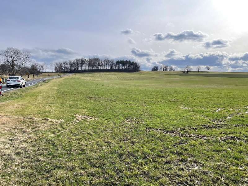 Grundstück zu verkaufen in Bretnig-Hauswalde 99.999,99 € 700 m² zimmer