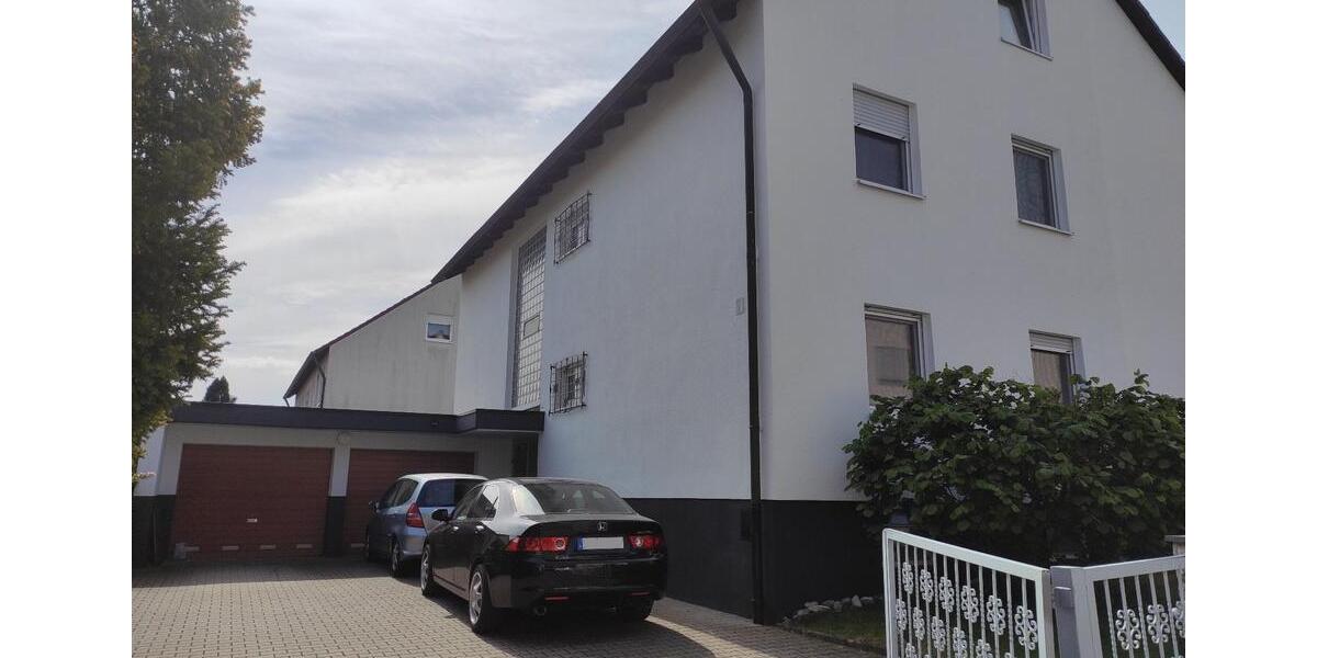 Etagenwohnung Zirndorf - 4 Zimmer, 108 m&sup2;, 440.000&euro; | Angebot:26399370
