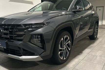 Hyundai TUCSON 11.350 km 41.980 &euro; Papenburg 26871