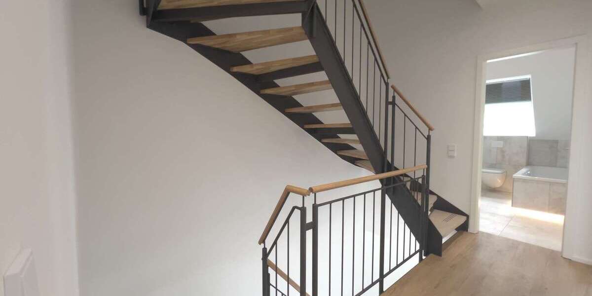 Ihr Leipziger Stadthaus - urbanes Lebensgefühl an der Parthe in Leipzig-Thekla 5 zimmer