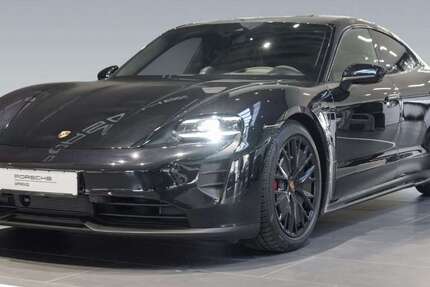Porsche Taycan 33.095 km 78.990 &euro; Frankfurt am Main 65936