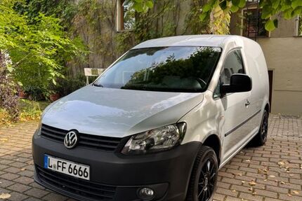 VW Caddy 177.000 km 5.900 &euro; Leipzig 04157