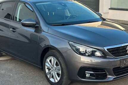 Peugeot 308 80.000 km 10.990 € Rheinbach 53359