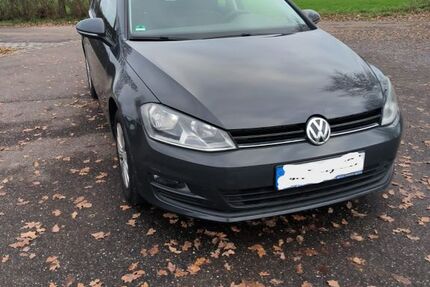 VW Golf 170.000 km 6.300 &euro; Geilenkirchen 52511