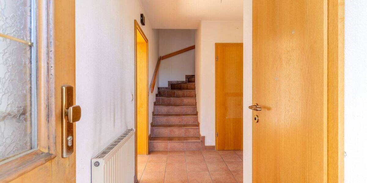 Reihenendhaus Burgheim - 5 Zimmer, 88 m&sup2;, 295.000&euro; | Angebot:26816499