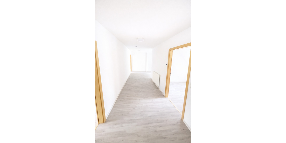 Etagenwohnung Hatten Sandhatten - 3 Zimmer, 100 m&sup2;, 845&euro; | Angebot:25246466