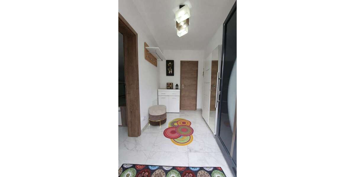 Einfamilienhaus Fürth Espan - 6 Zimmer, 180 m&sup2;, 2.400&euro; | Angebot:26032757