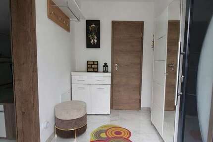 Haus Fürth Espan - 6 Zimmer, 180 m&sup2;, 2.400&euro; | Angebot:26032757