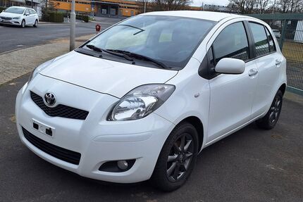 Toyota Yaris 128.058 km 4.150 &euro; Meckenheim 53340