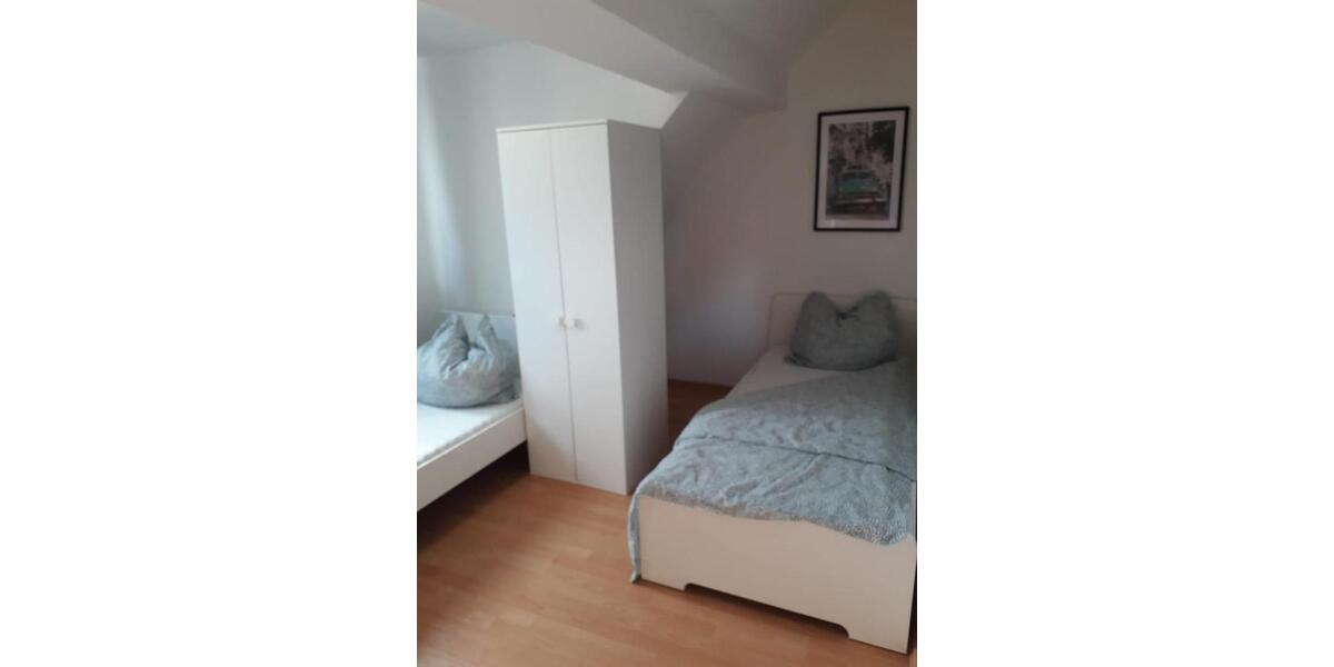 Wohnen auf Zeit Drebach - 4 Zimmer, 110 m&sup2;, 15&euro; | Angebot:19860992