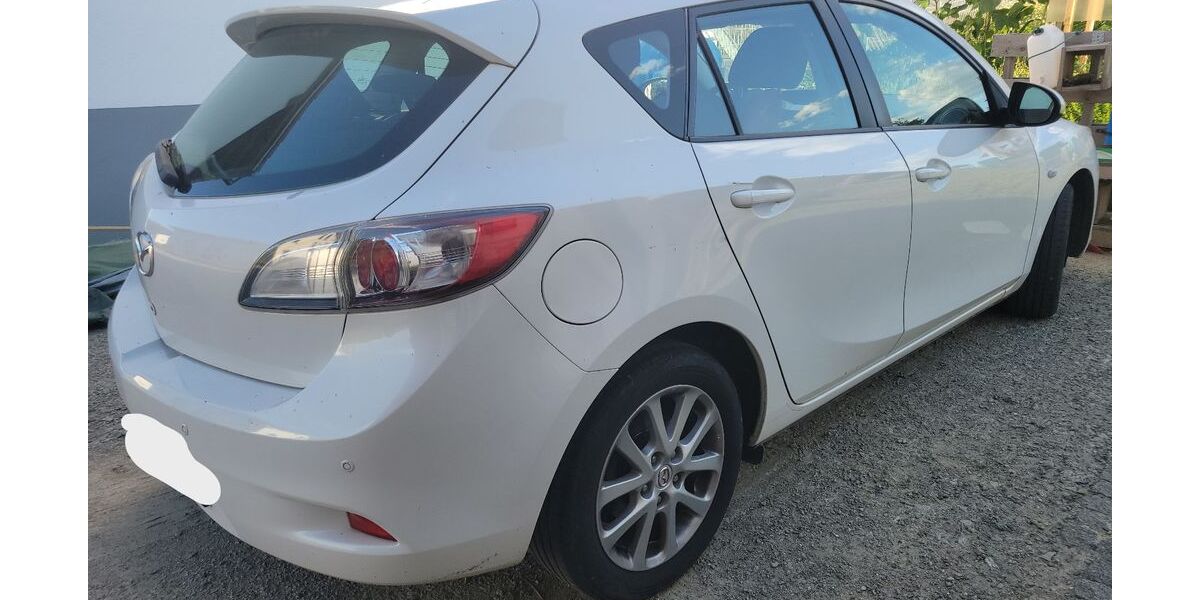 Mazda 3 225.000 km 2.199 &euro; Landau a.d.Isar 94405