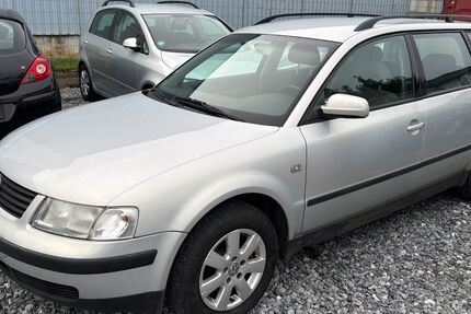 VW Passat 319.000 km 799 € Versmold 33775