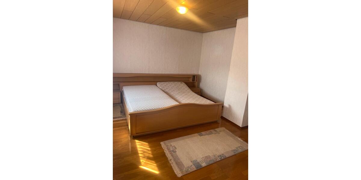 Reihenhaus Fußgönheim - 5 Zimmer, 120 m&sup2;, 1.400&euro; | Angebot:26535647