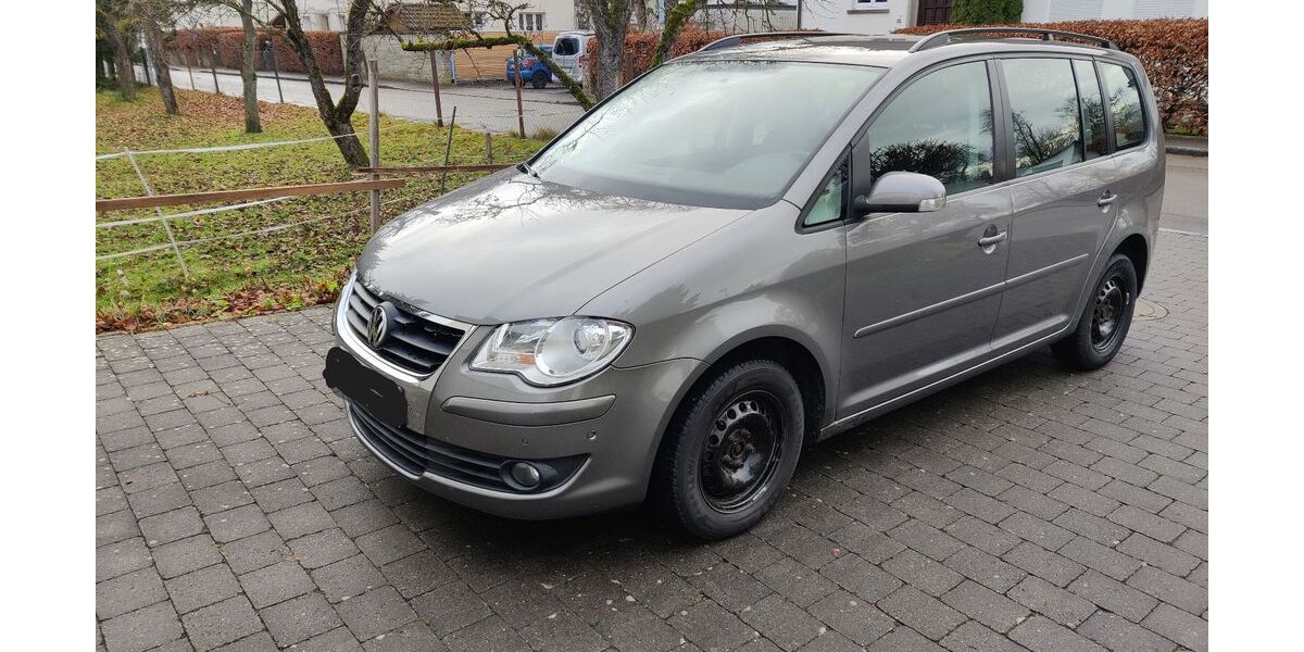 VW Touran 231.234 km 2.500 € Dietenheim 89165
