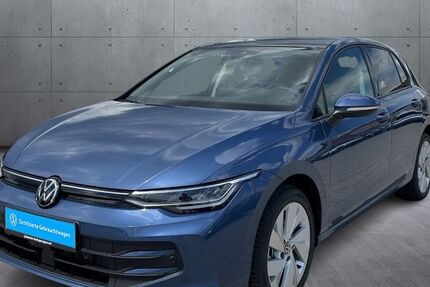 VW Golf 9.339 km 22.470 &euro; Saal a.d. Donau 93342