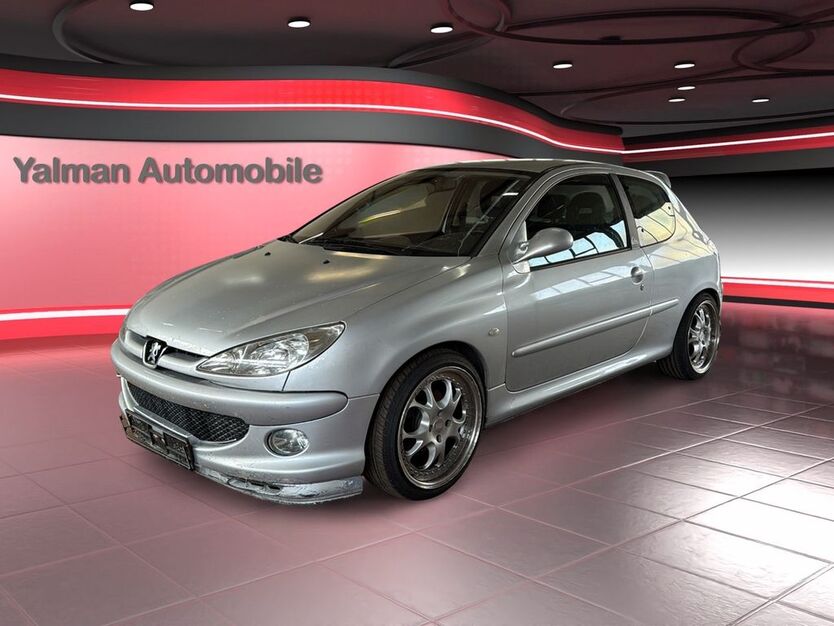 Peugeot 206 113.000 km 990 € Nusplingen 72362