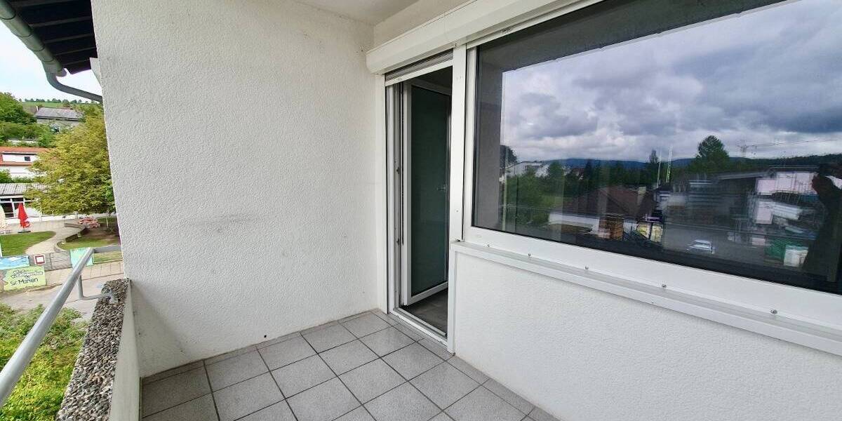 Etagenwohnung Stockach - 3 Zimmer, 80 m&sup2;, 199.000&euro; | Angebot:26694650
