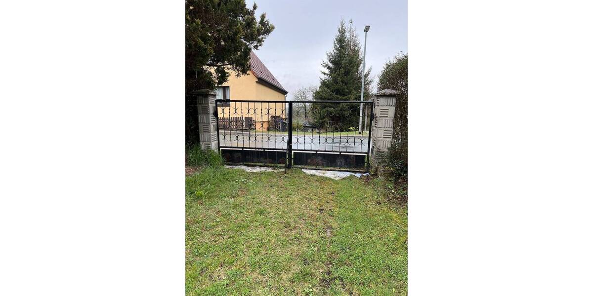Mehrfamilienhaus, Wohnhaus Geratal OT Geraberg Geraberg - 9 Zimmer, 234 m&sup2;, 158.000&euro; | Angebot:26277481