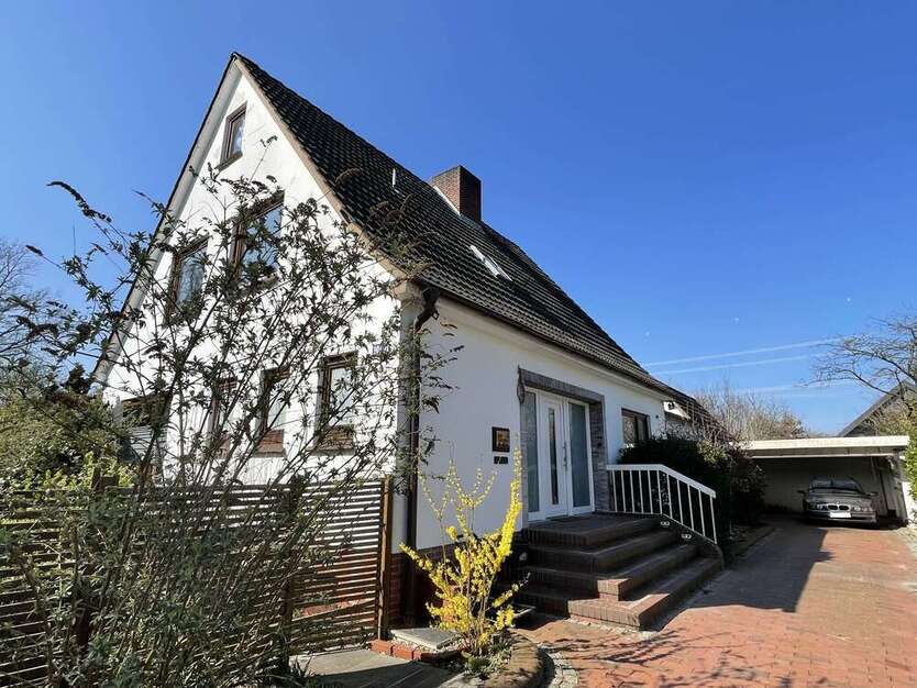 Haus zum Kaufen in Moorrege 390.000 € 107 m²