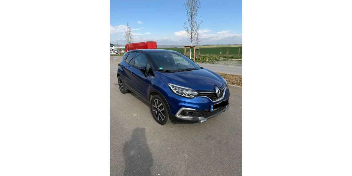 Renault Captur 105.000 km 9.599 &euro; Ulm 89077