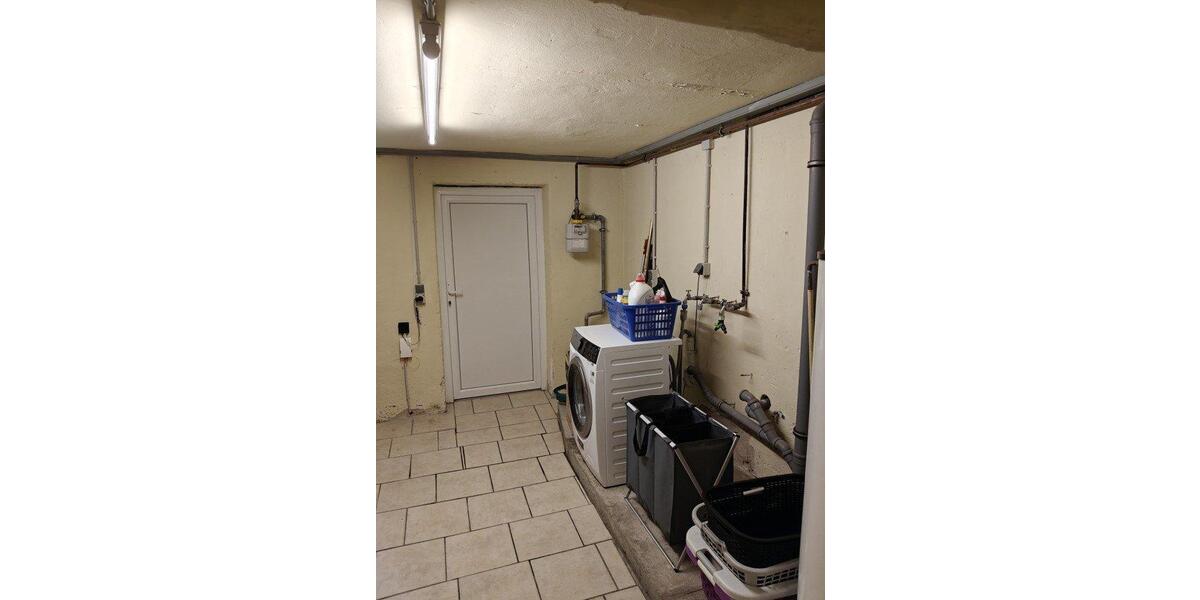 Mehrfamilienhaus, Wohnhaus Altenbeken - 9 Zimmer, 172 m&sup2;, 290.000&euro; | Angebot:27048329