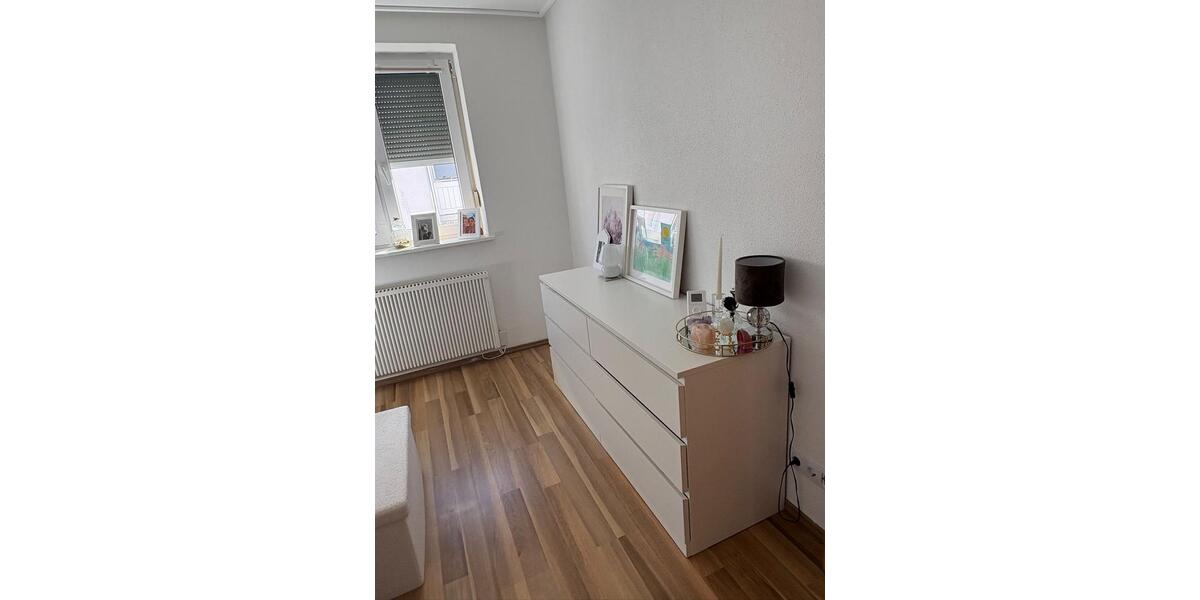 Etagenwohnung Traunreut Irsing - 3 Zimmer, 61 m&sup2;, 850&euro; | Angebot:26408504