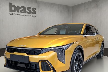 Kia K4 2.999 km 37.980 &euro; Frankfurt 60488