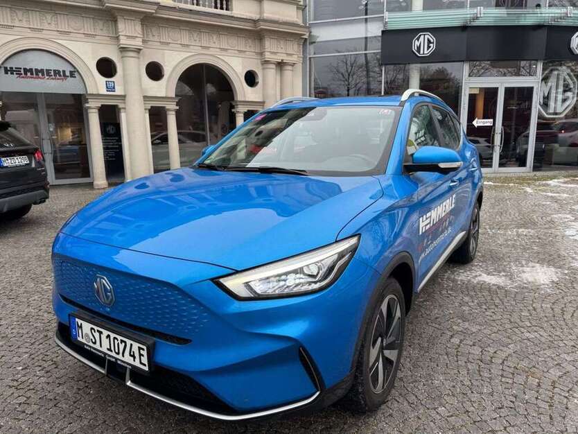 MG ZS 11.000 km 16.990 € München 81827