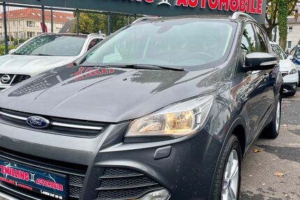 Ford Kuga 76.899 km 11.490 € kassel 34121