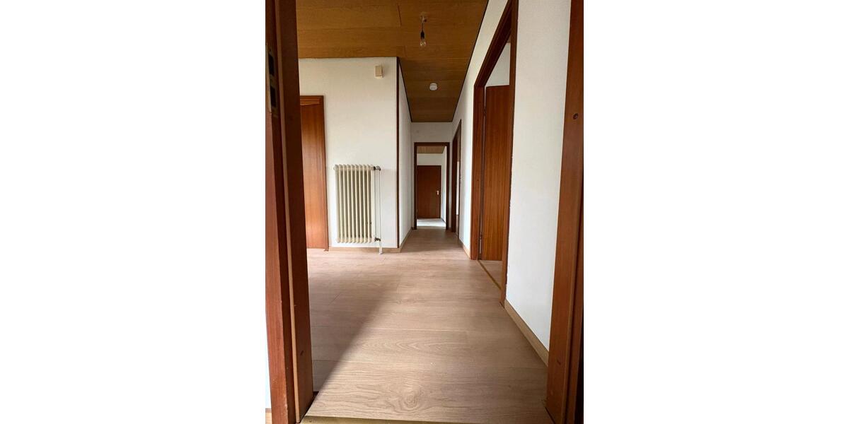 Bungalow Eckental - 3 Zimmer, 75 m&sup2;, 1.500&euro; | Angebot:25204848