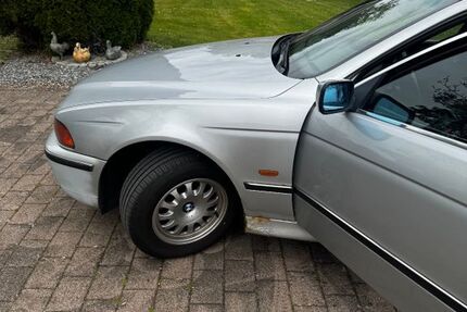 BMW 523 265.024 km 1.500 &euro; Forstinning 85661