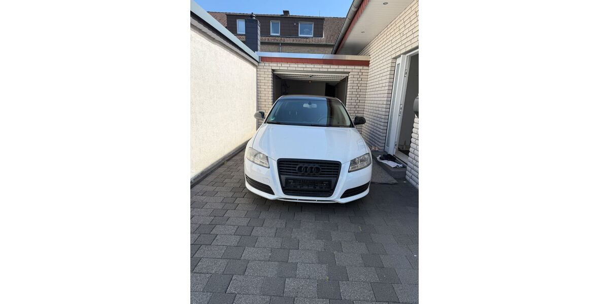 Audi A3 205.000 km 3.500 &euro; Paderborn 33104