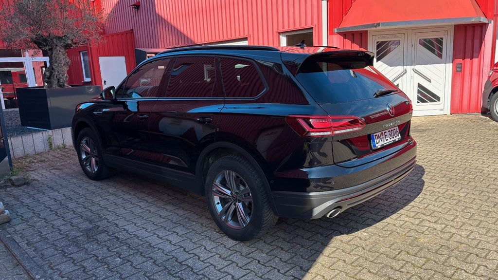 VW Touareg 100.000 km 35.000 &euro; Kreuzau 52372