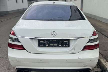 Mercedes S 320