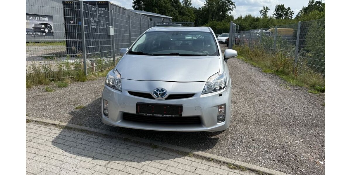 Toyota Prius 237.000 km 6.490 &euro; salzhausen 21376