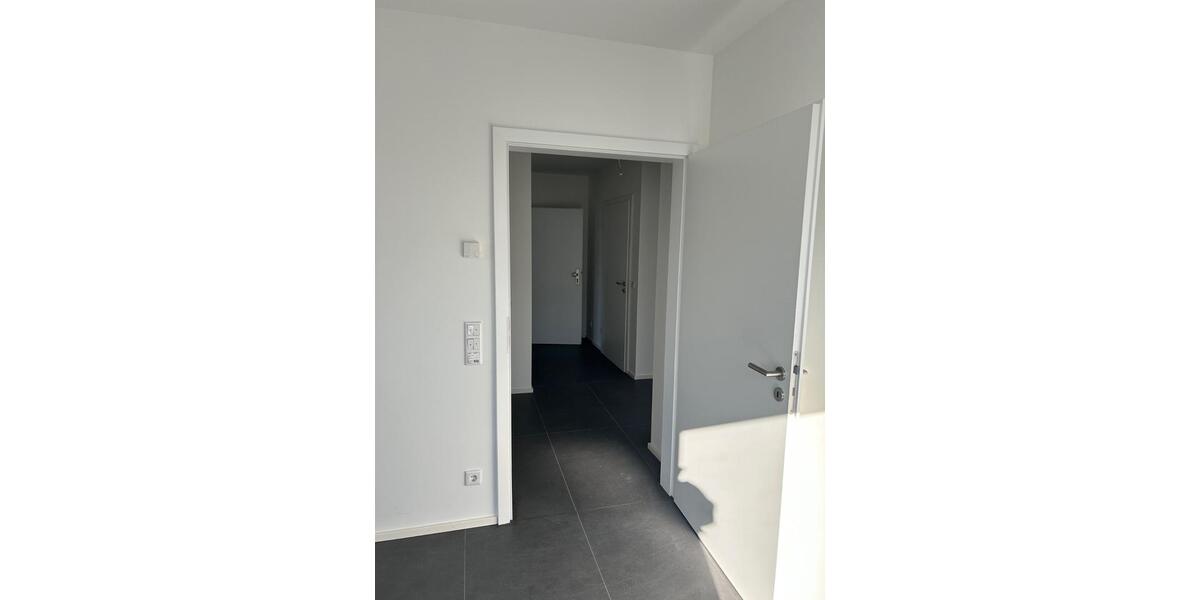 + Hochwertiger Neubau, 3 ZKB Penthouse, Dachterrasse, barrierefrei + 3 zimmer