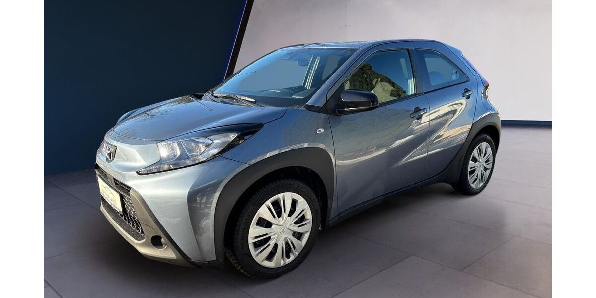 Toyota Aygo (X) 40.990 km 15.999 &euro; Töging 84513