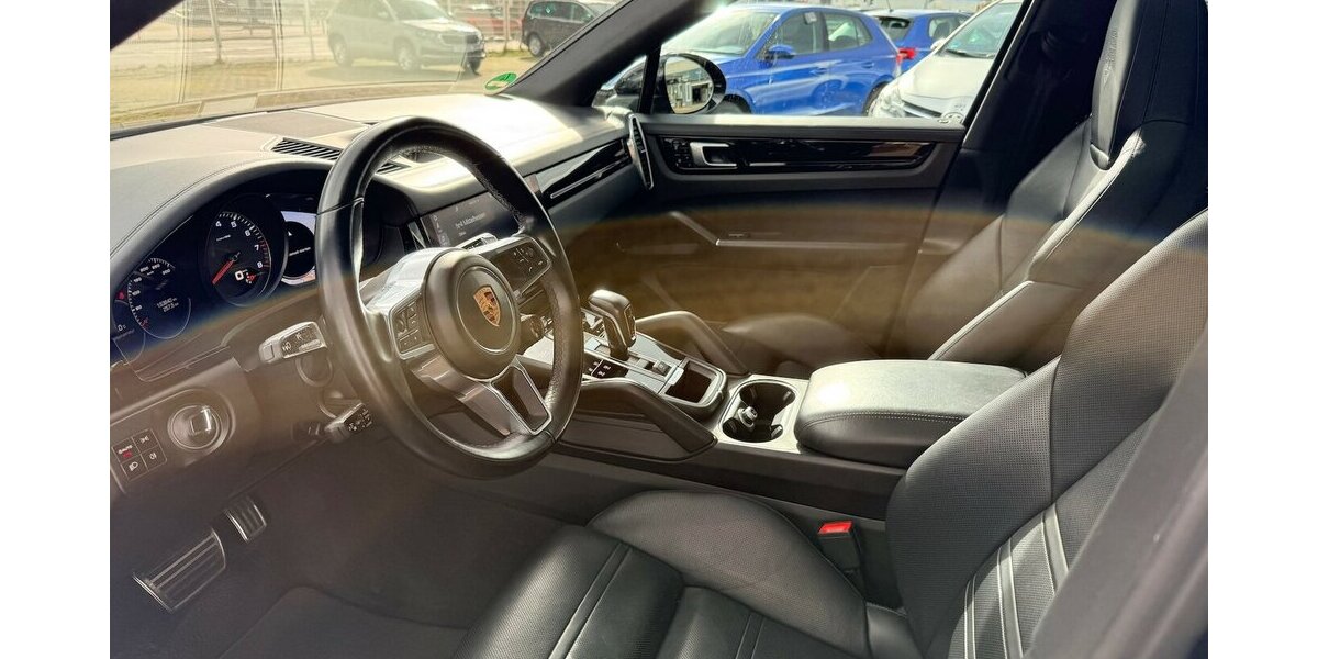 Porsche Cayenne Coupe S/Scheckh./Top 153.010 km 54.900 &euro; Frankfurt 60386