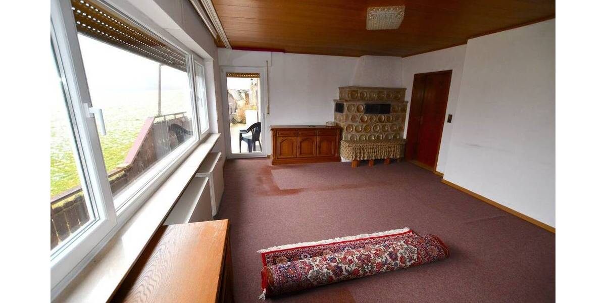 Einfamilienhaus Erbach Bullau - 5 Zimmer, 147 m&sup2;, 175.000&euro; | Angebot:25685208