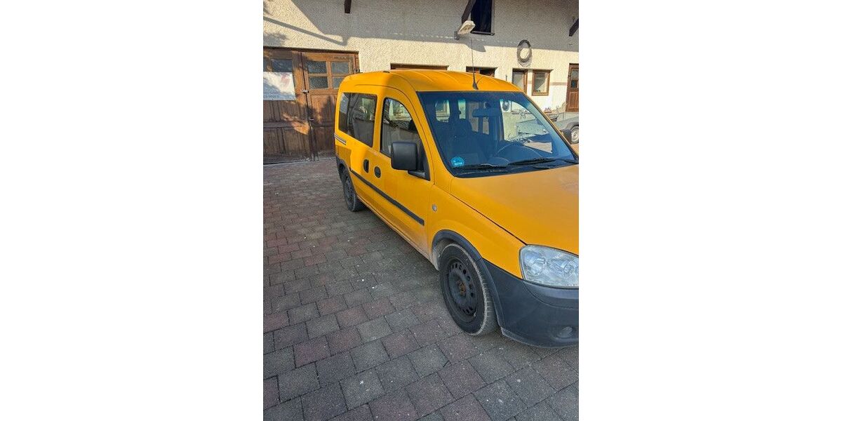Opel Combo 247.000 km 2.199 &euro; Sulzbach 63834
