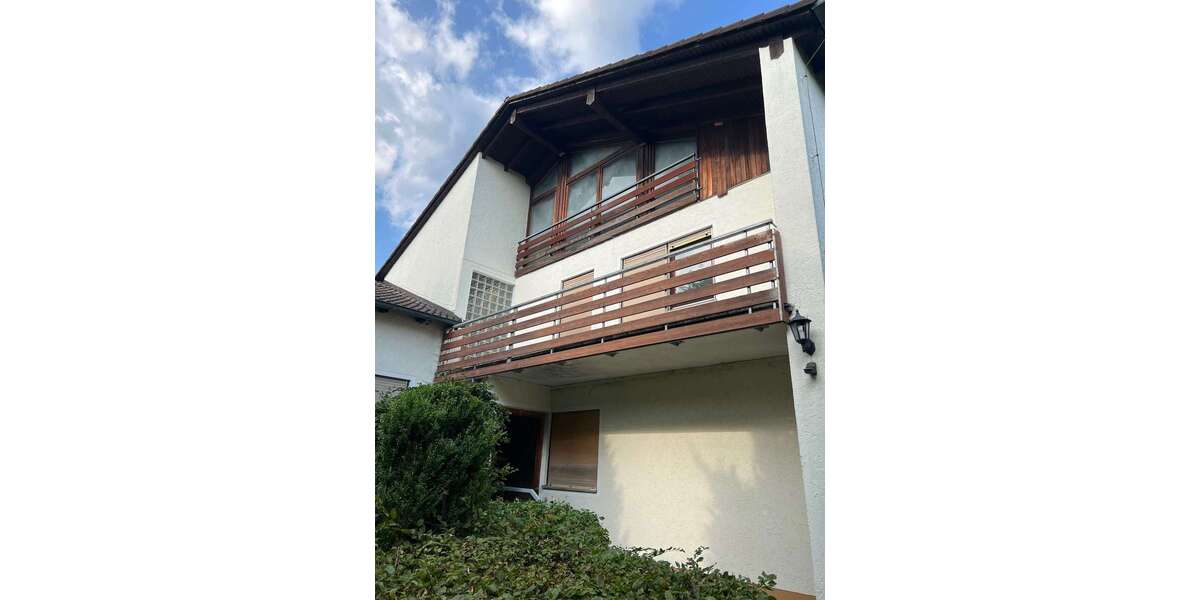 Einfamilienhaus Windischeschenbach - 8 Zimmer, 200 m&sup2;, 350.000&euro; | Angebot:24509958