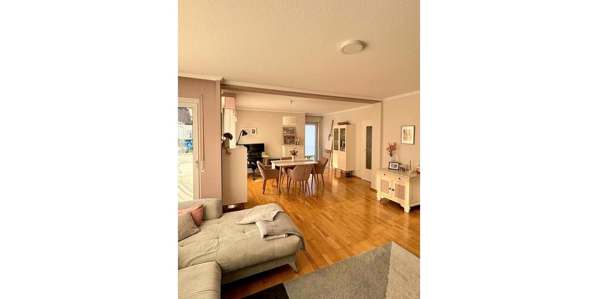 Etagenwohnung Hofheim am Taunus - 3 Zimmer, 71 m&sup2;, 335.000&euro; | Angebot:27068460