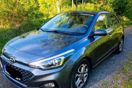 Hyundai i20 59.180 km 14.499 &euro; Freudenberg 57258