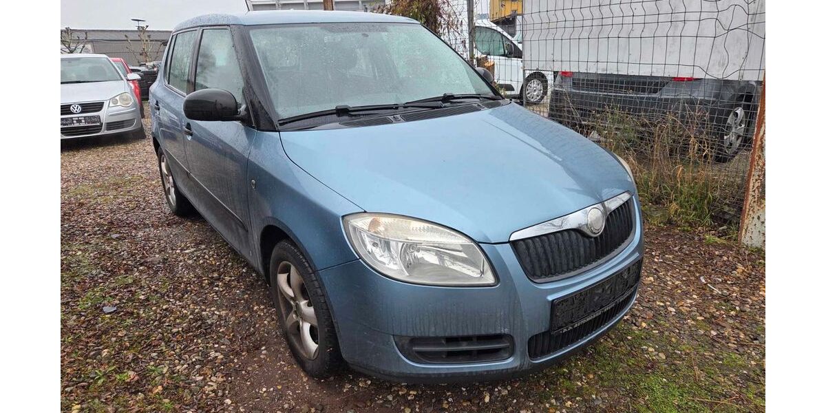 Skoda Fabia 158.000 km 1.990 € Koblenz 56070