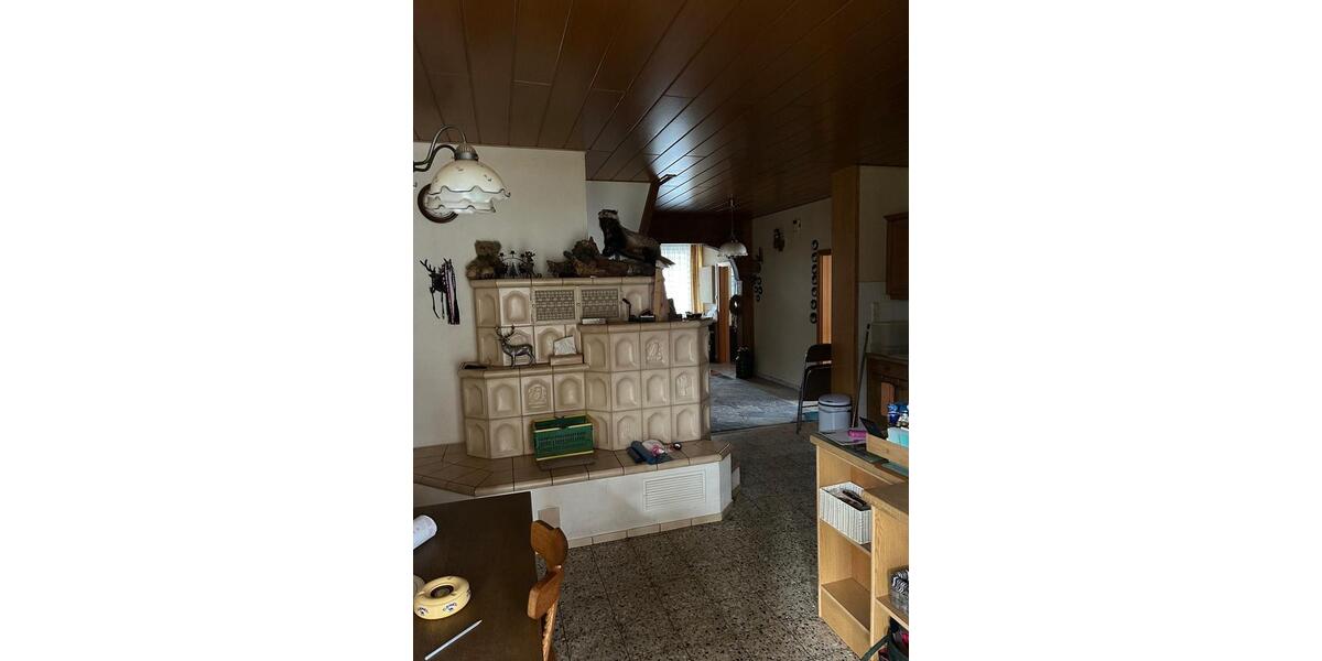 Einfamilienhaus Eschede - 20 Zimmer, 330 m&sup2;, 3.000&euro; | Angebot:25056783