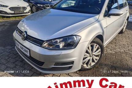 VW Golf 183.000 km 7.499 &euro; Kiel-Moorsee 24145